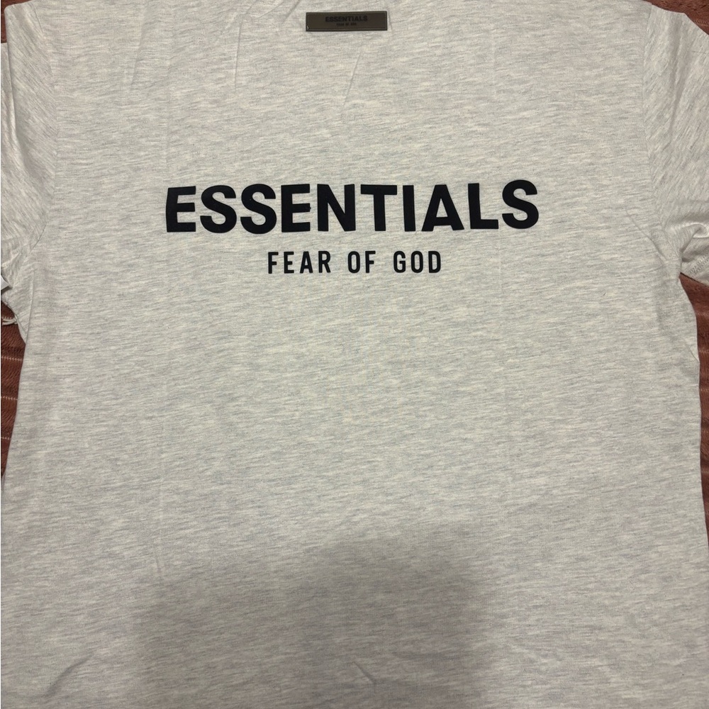 Essentials t-shirt